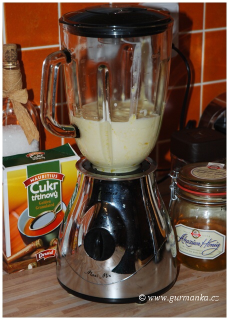 DSC_0258 mango lassi
