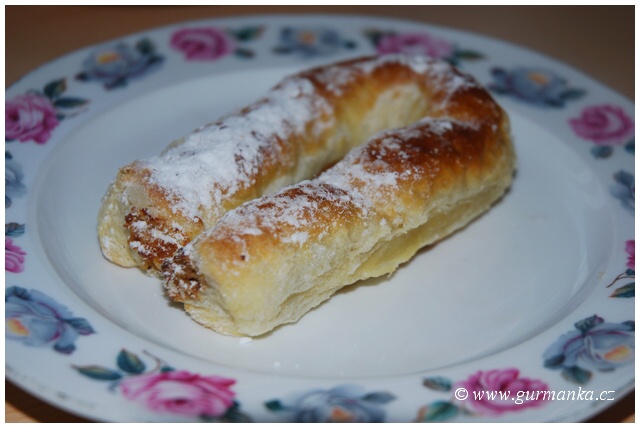 "recept na svatomartinské podkovy a rohlíčky"